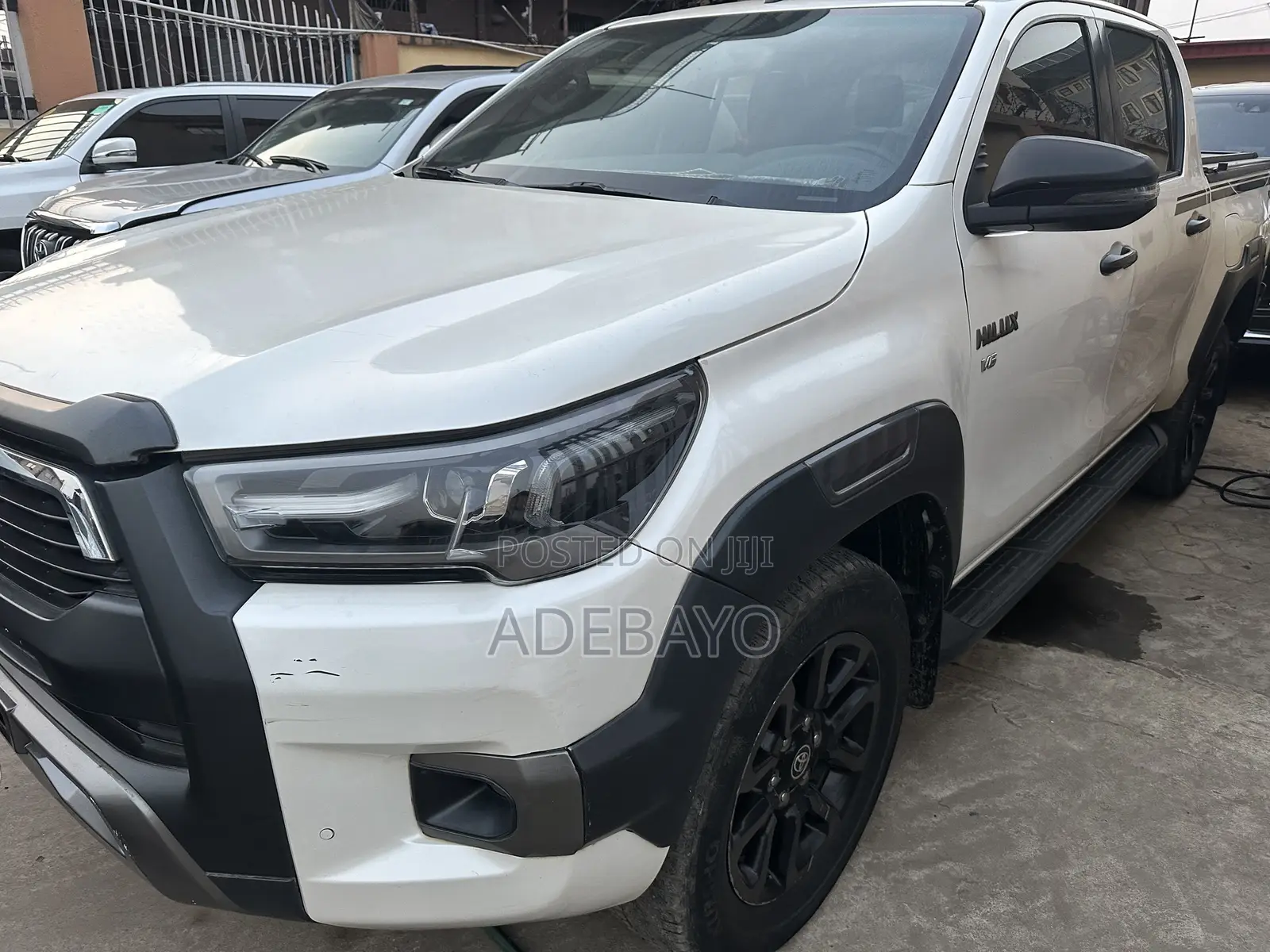 Toyota Hilux Revo Double Cab Petrol 2.7 RWD 2021 Pearl
