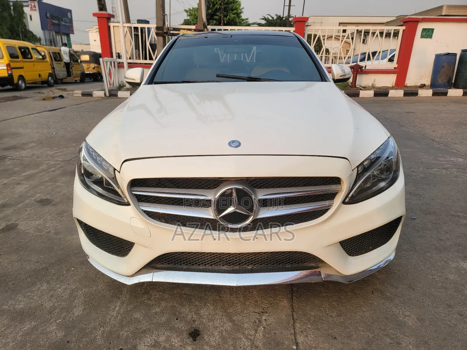 Mercedes-Benz C400 4Matic AWD Sedan (3.0L V6 7A) 2015 White