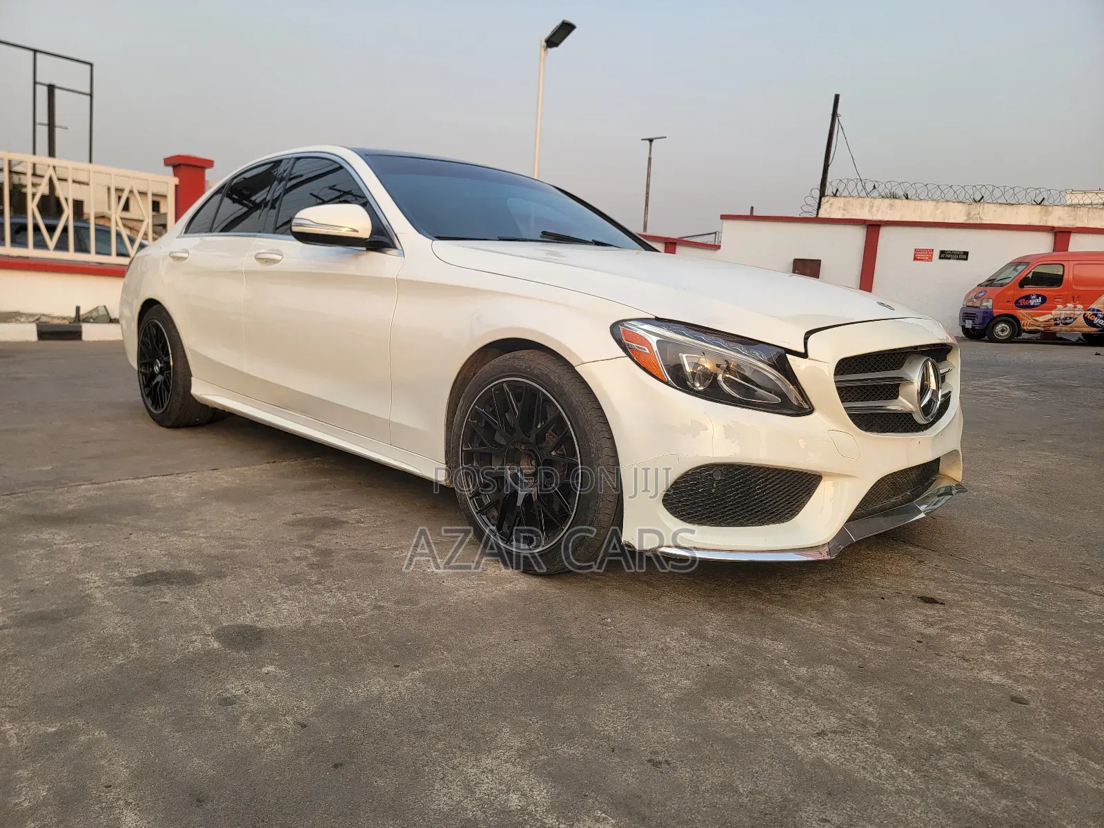 Mercedes-Benz C400 4Matic AWD Sedan (3.0L V6 7A) 2015 White
