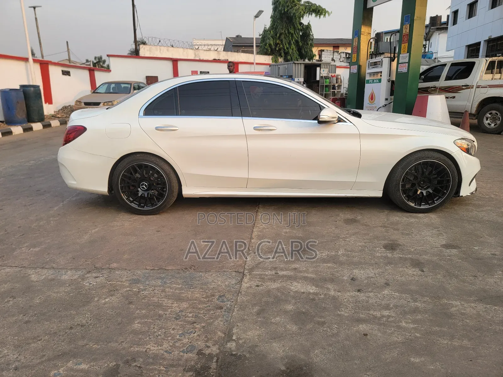 Mercedes-Benz C400 4Matic AWD Sedan (3.0L V6 7A) 2015 White