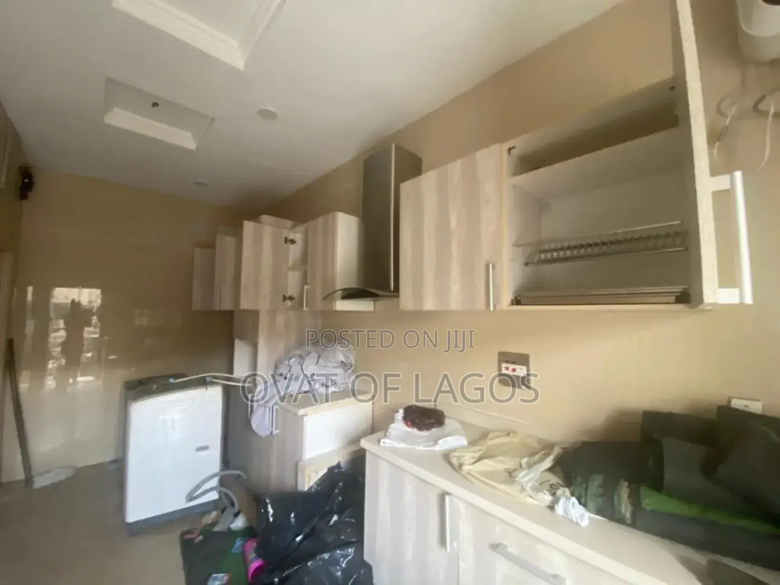 3bdrm Apartment in Ikate for rent