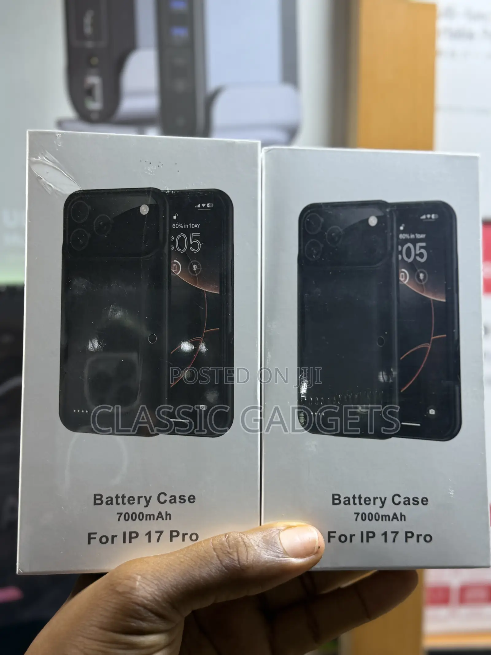 Rechargeable Backup Battery Case for iPhone 17 Pro Max /17 Pro(7000mah
