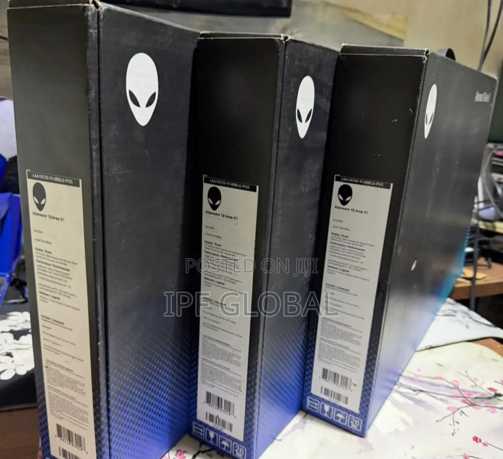 New Laptop Dell Alienware 18 Area-51 32GB Intel Core Ultra 9 SSD 1T