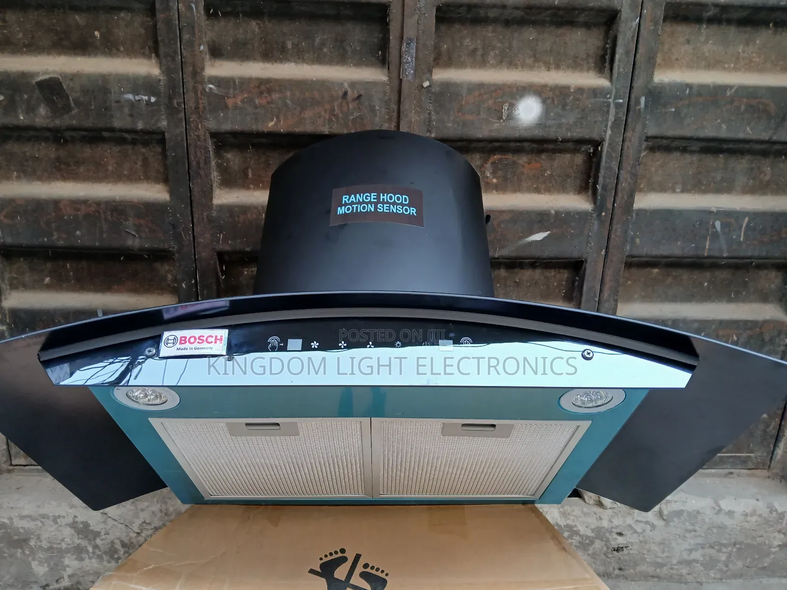 Bosch Luxury Curved Heat Extractor 60x90cm 100% Copper .