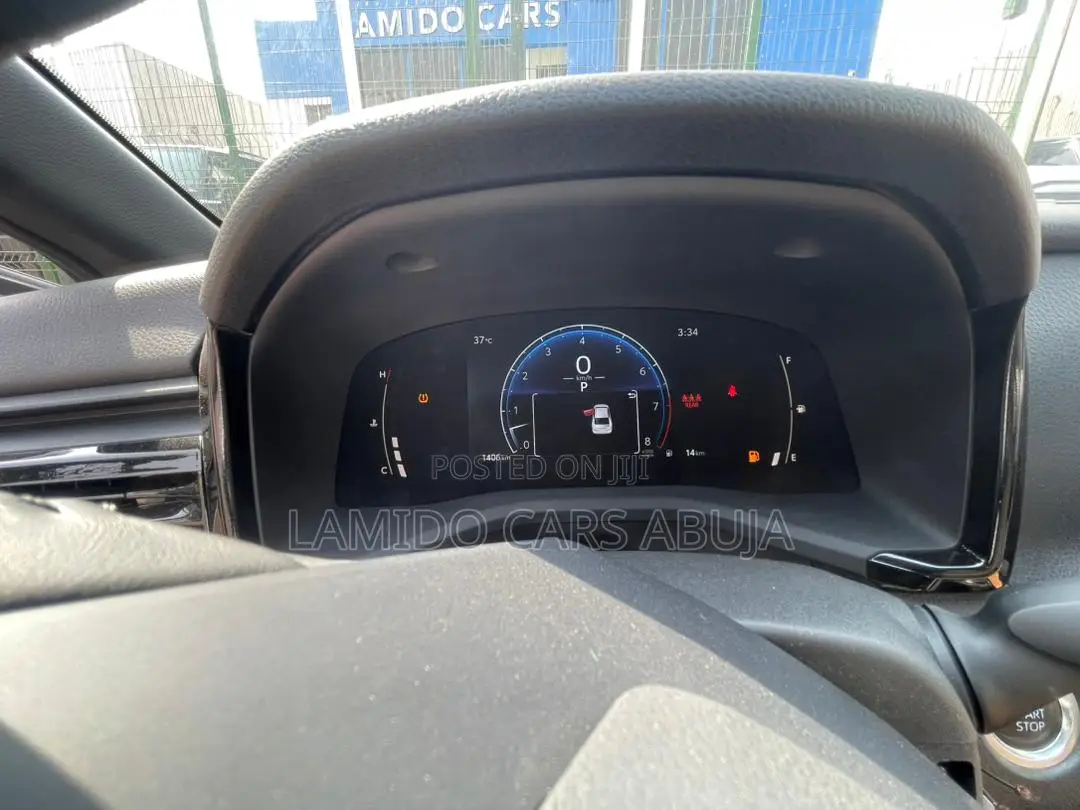 New Toyota Camry LE 2025 Silver