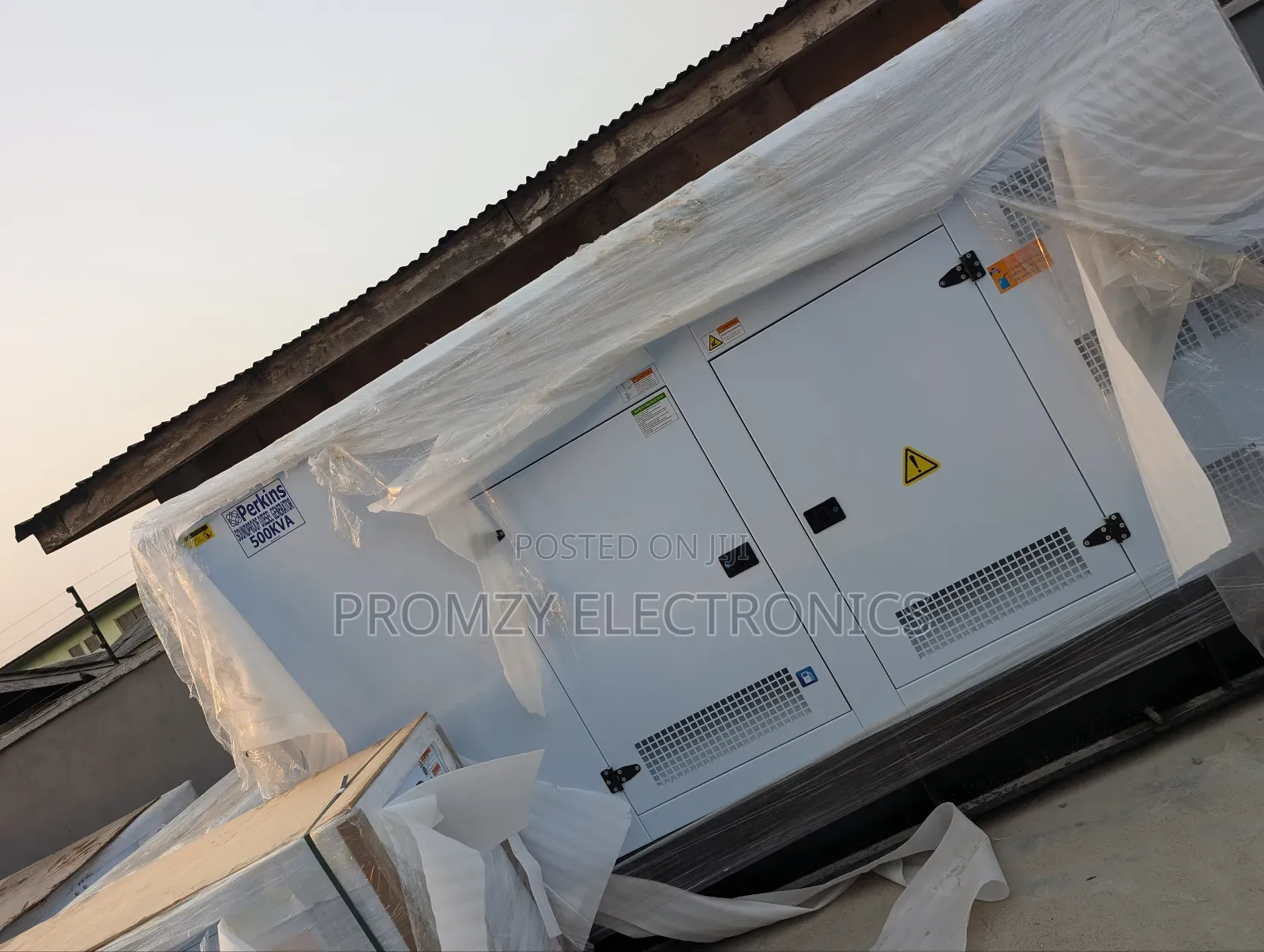 Brand New Perkins Diesel Soundproof Generator 2years Wty Sp500kva