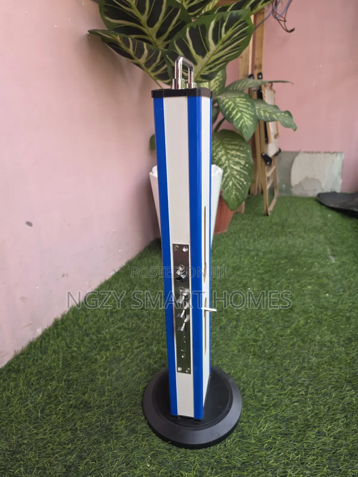 Upgraded Smart Door Lock Display Stands