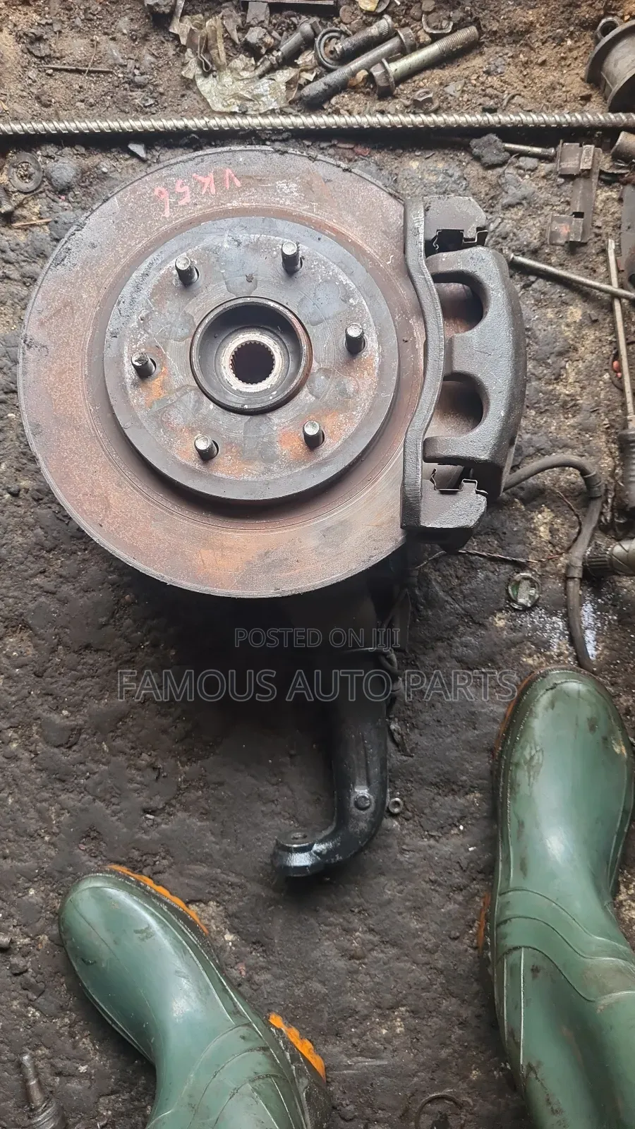 Complete Shock Observer Nissan Armada With Dick And Caliber Front