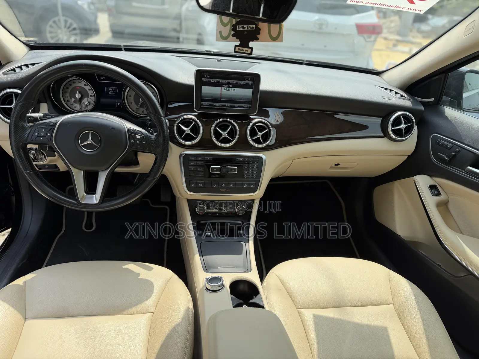 Mercedes-Benz GLA 250 2016 Black