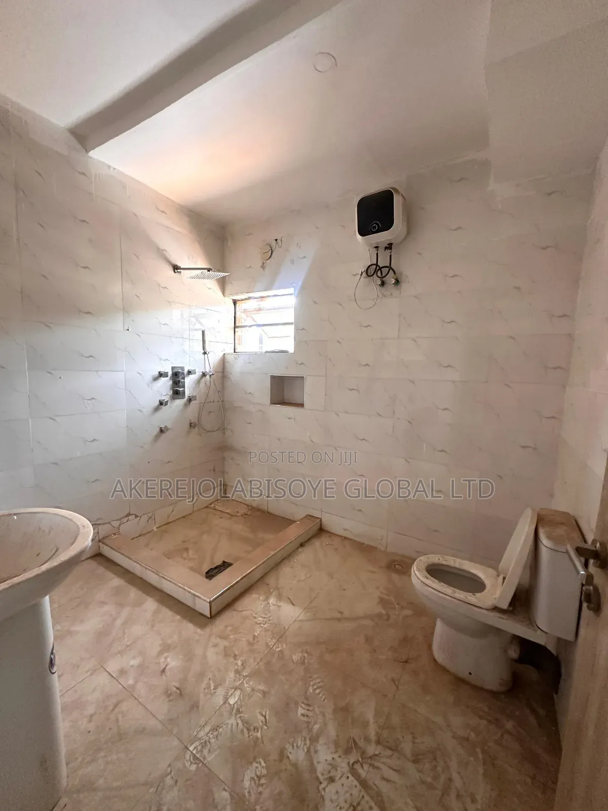 4bdrm Duplex in Guzape, Abuja for rent