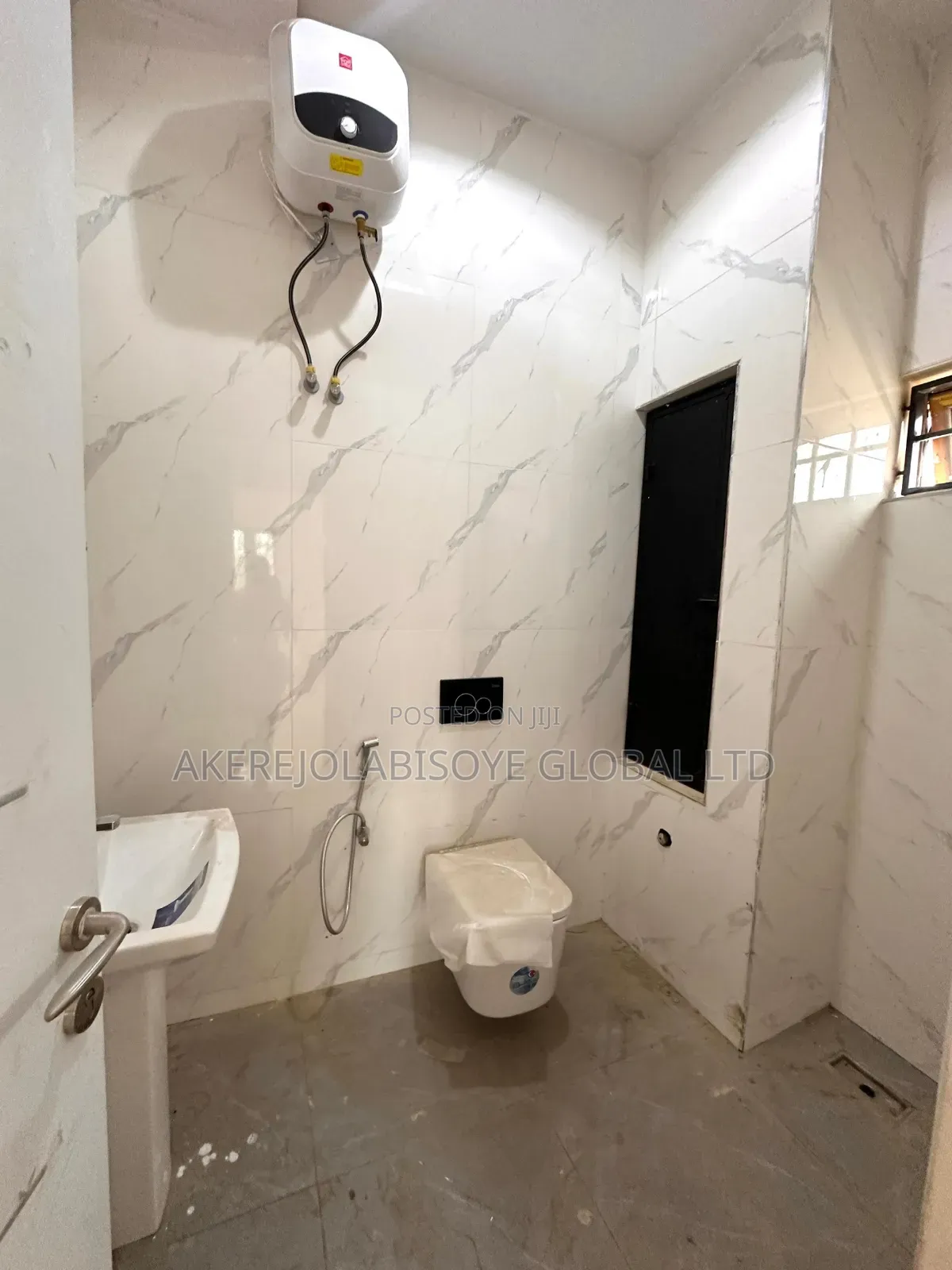 2bdrm Apartment in Guzape, Abuja for sale