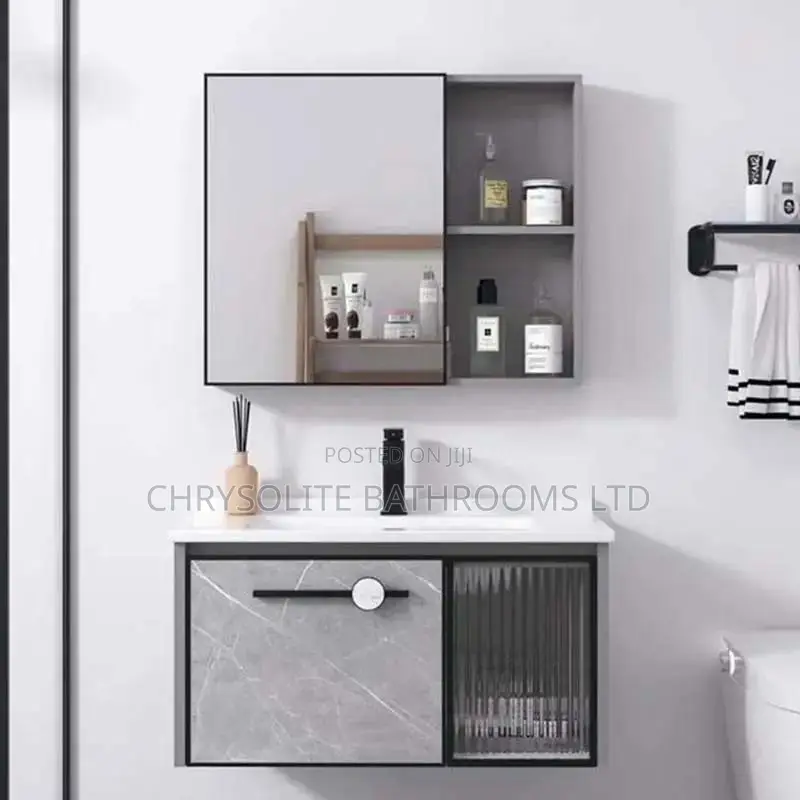 Bathroom Csbinet