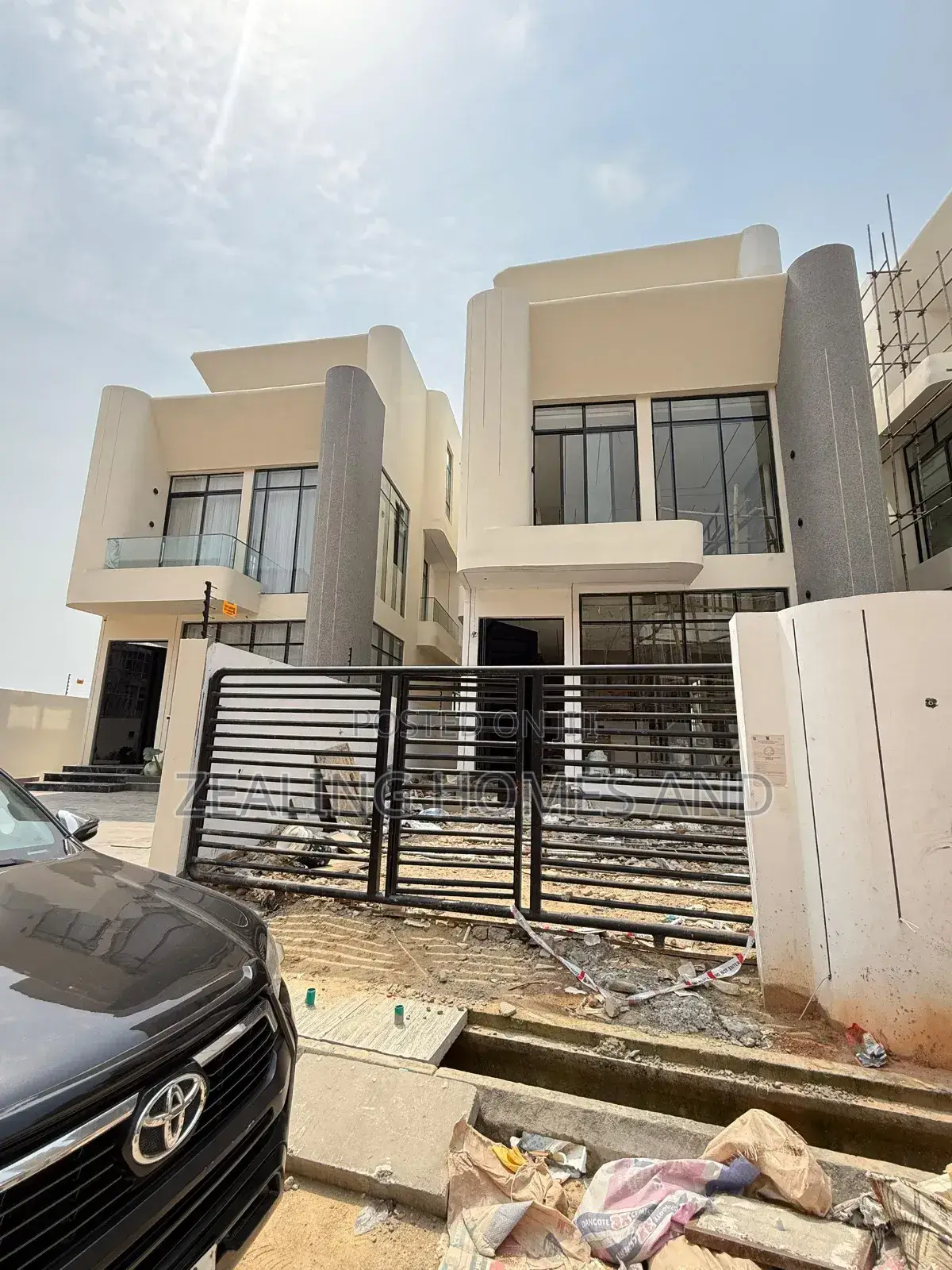 Furnished 5bdrm Duplex in Lekki Phase One for sale