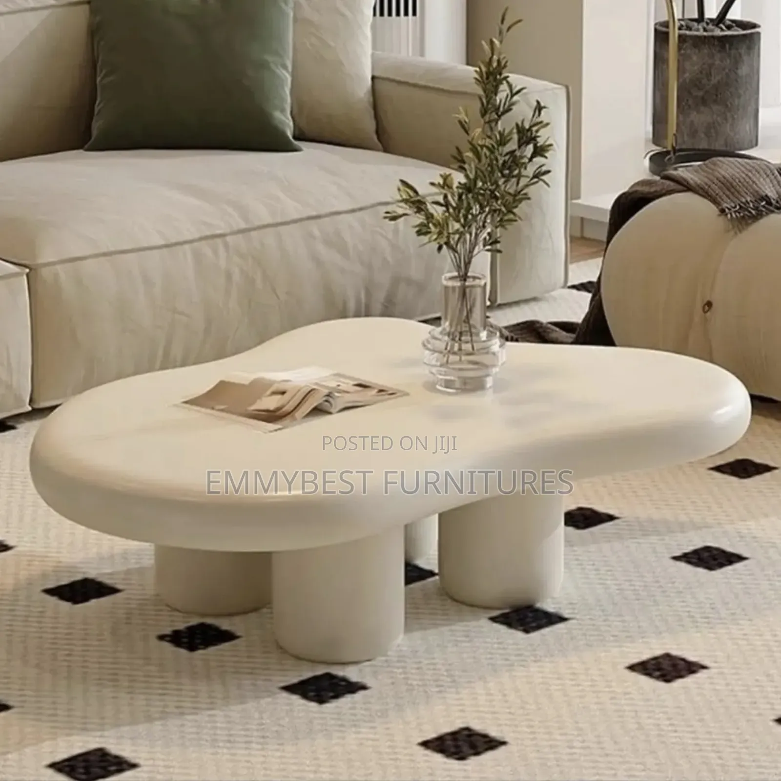 Luxurious Standard Quality Center Table.