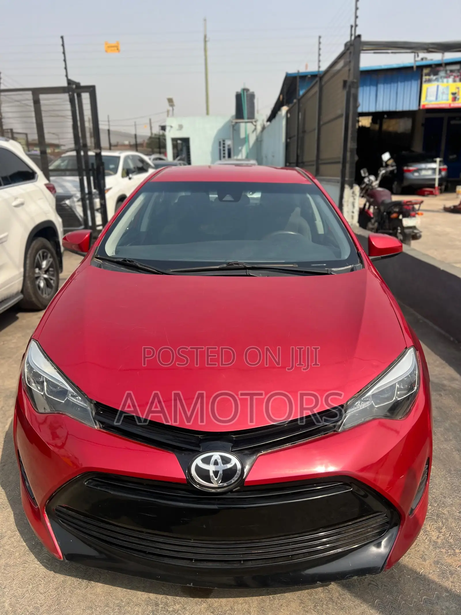 Toyota Corolla LE (1.8L 4cyl 2A) 2019 Red