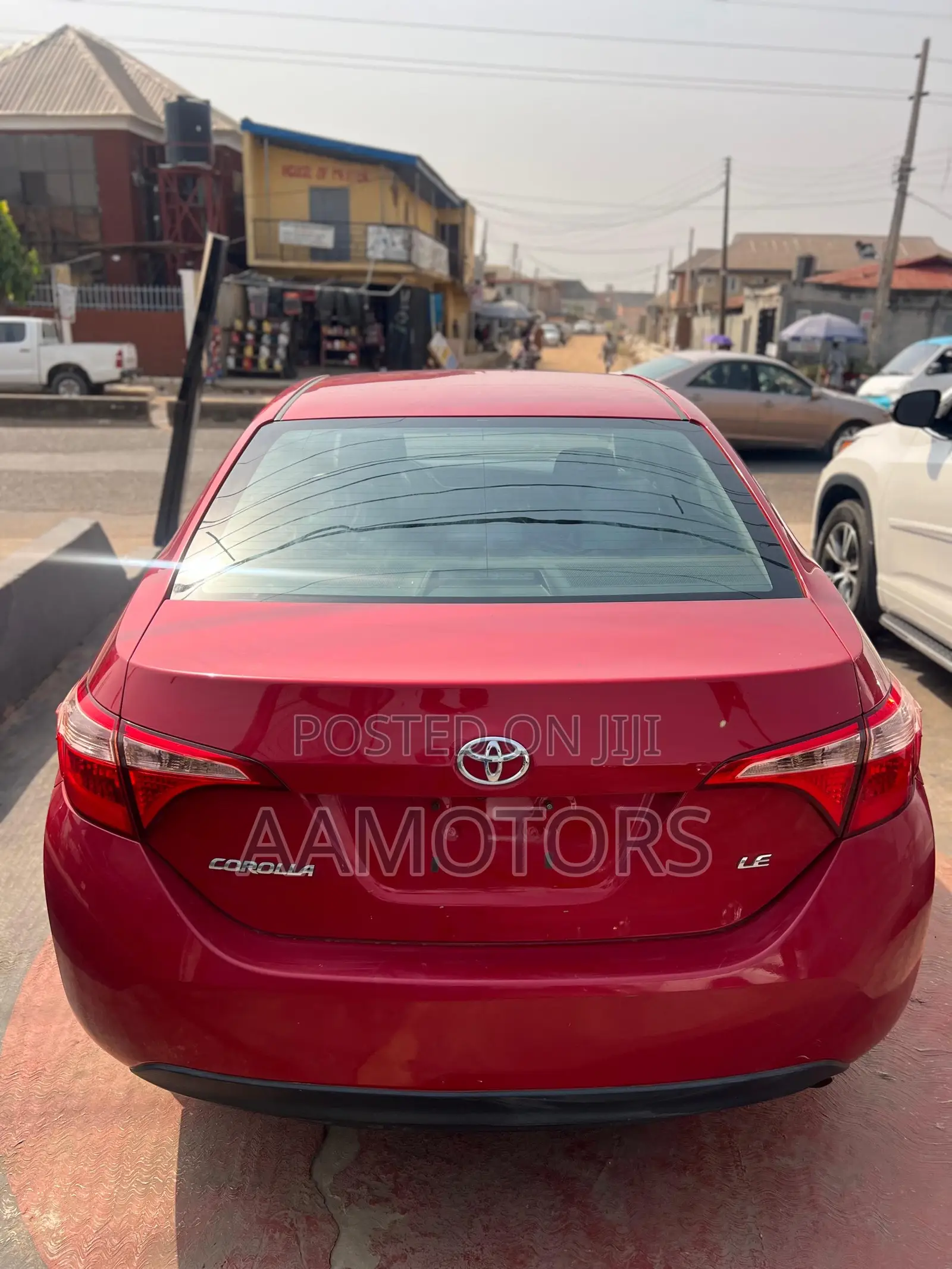 Toyota Corolla LE (1.8L 4cyl 2A) 2019 Red