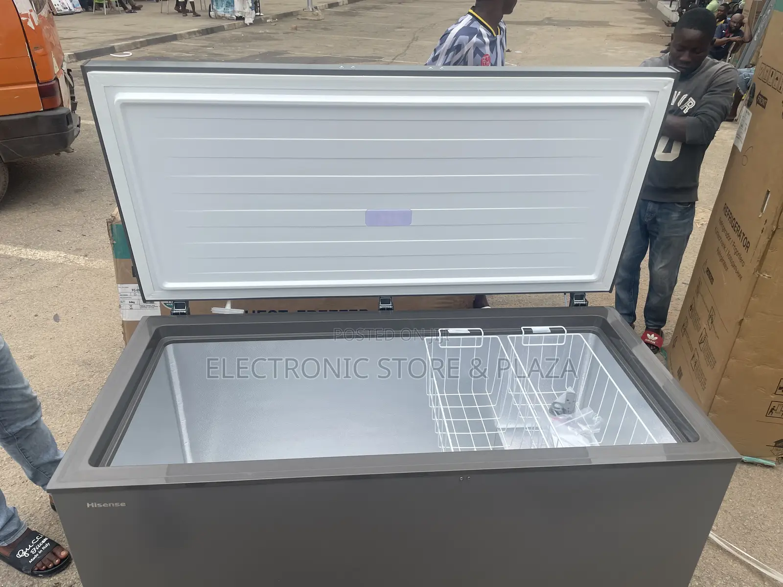 Hisense 420l Chest Freezer Fc55dd - Spacious Efficient
