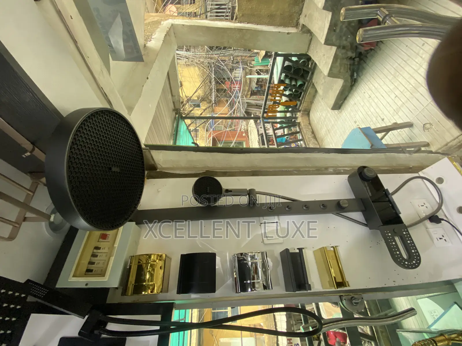 Executive Shower Mixer With High Pressure and Body Jets Faucets
