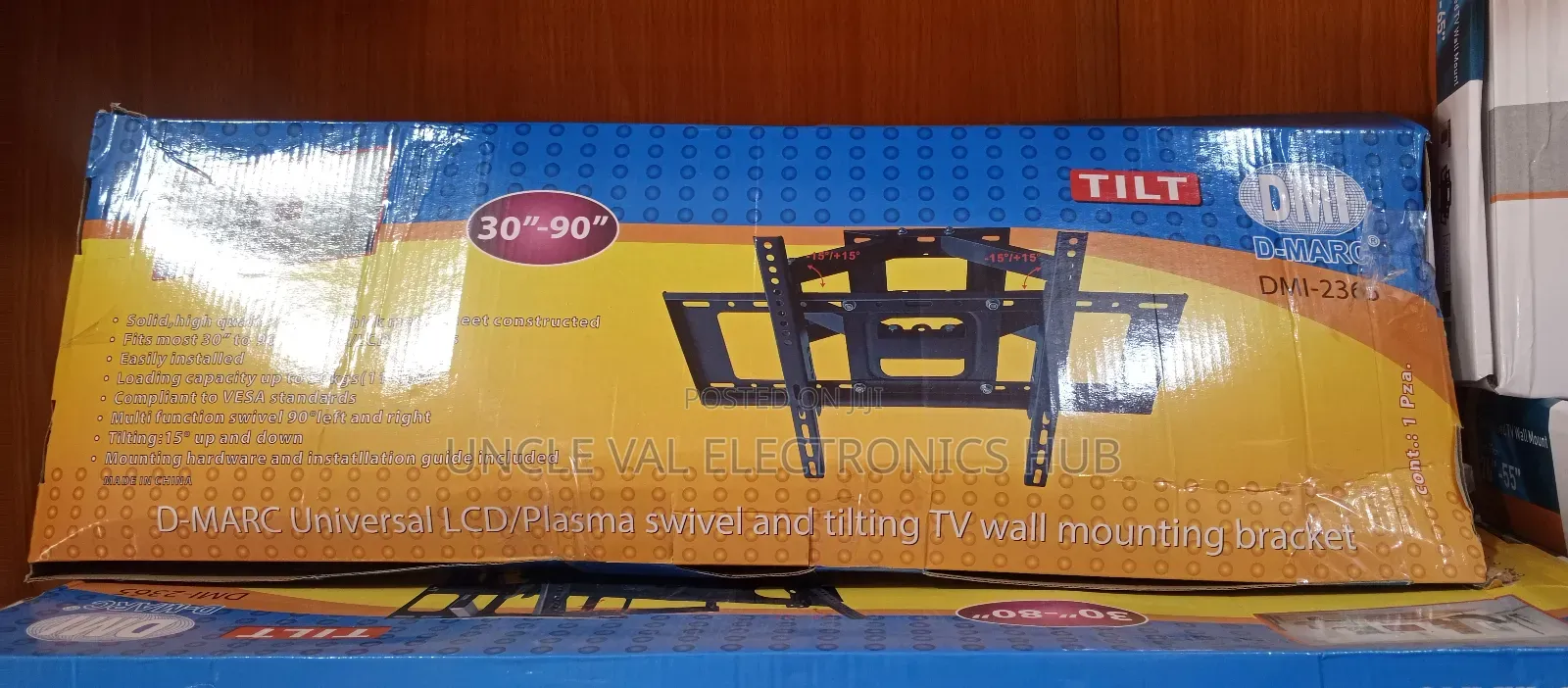 Dmarc 90" Adjustable Tv Hanger