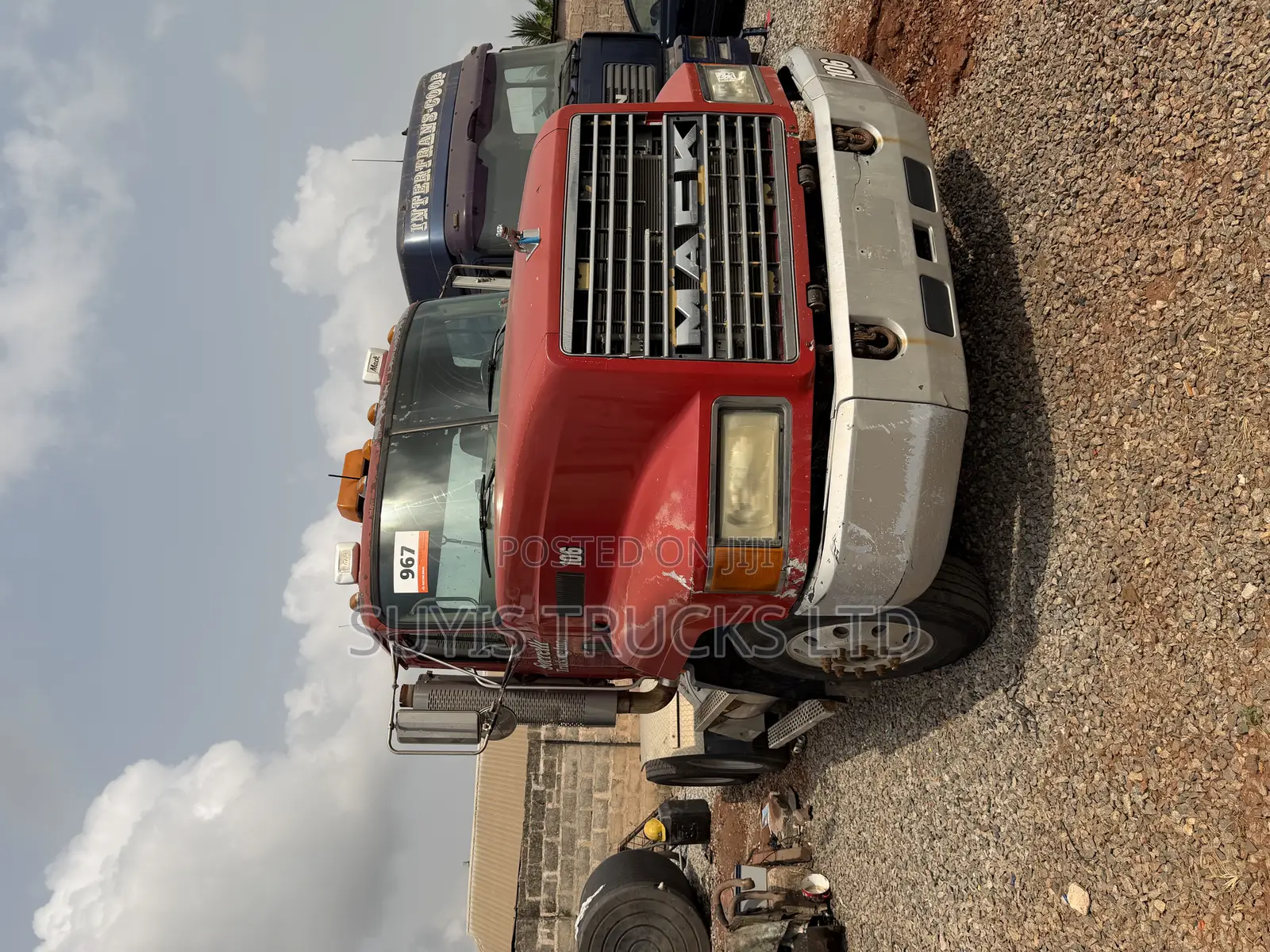 Mack 10 Tyres