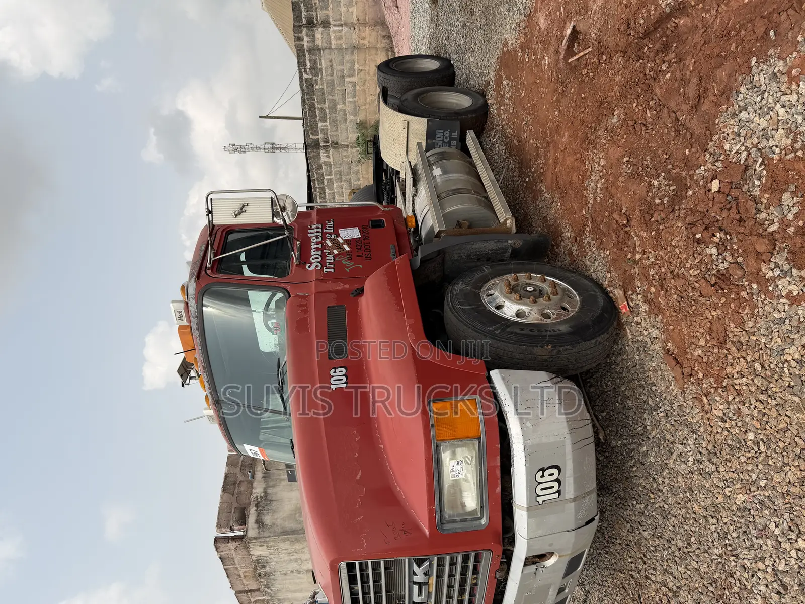 Mack 10 Tyres