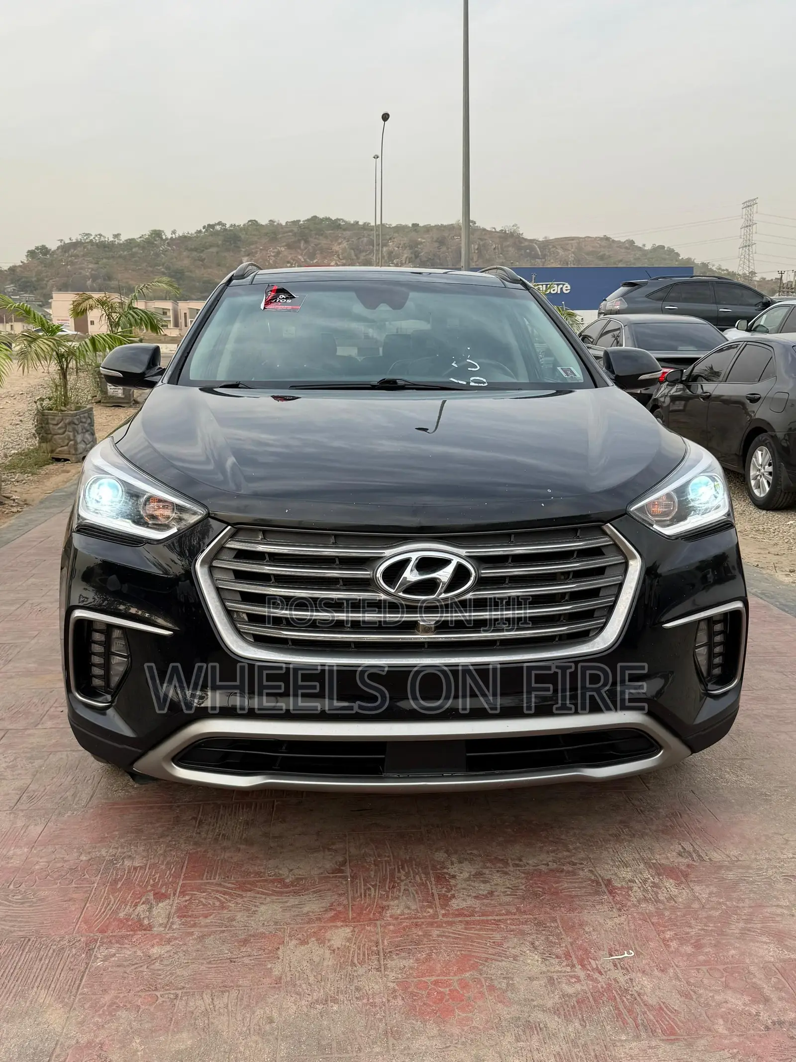 Hyundai Santa Fe 2017 Black