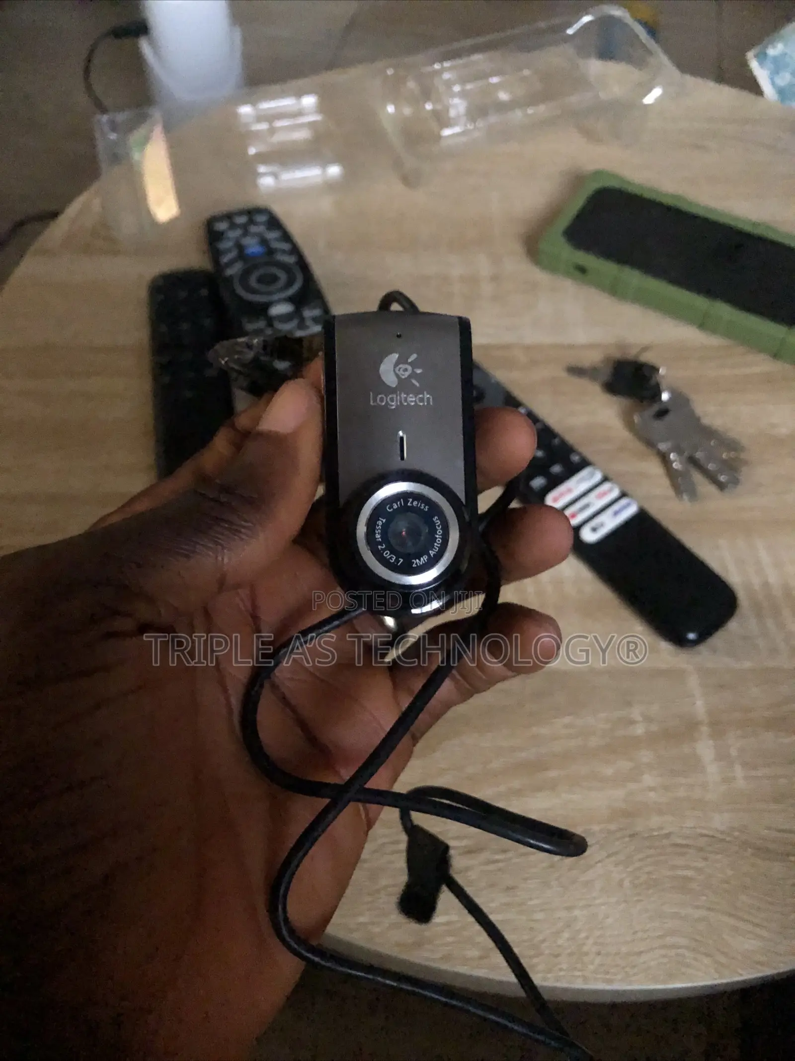 Logitech Portable Webcam - C905 -carl Zeiss Tessar 2.0/3.7 2mp
