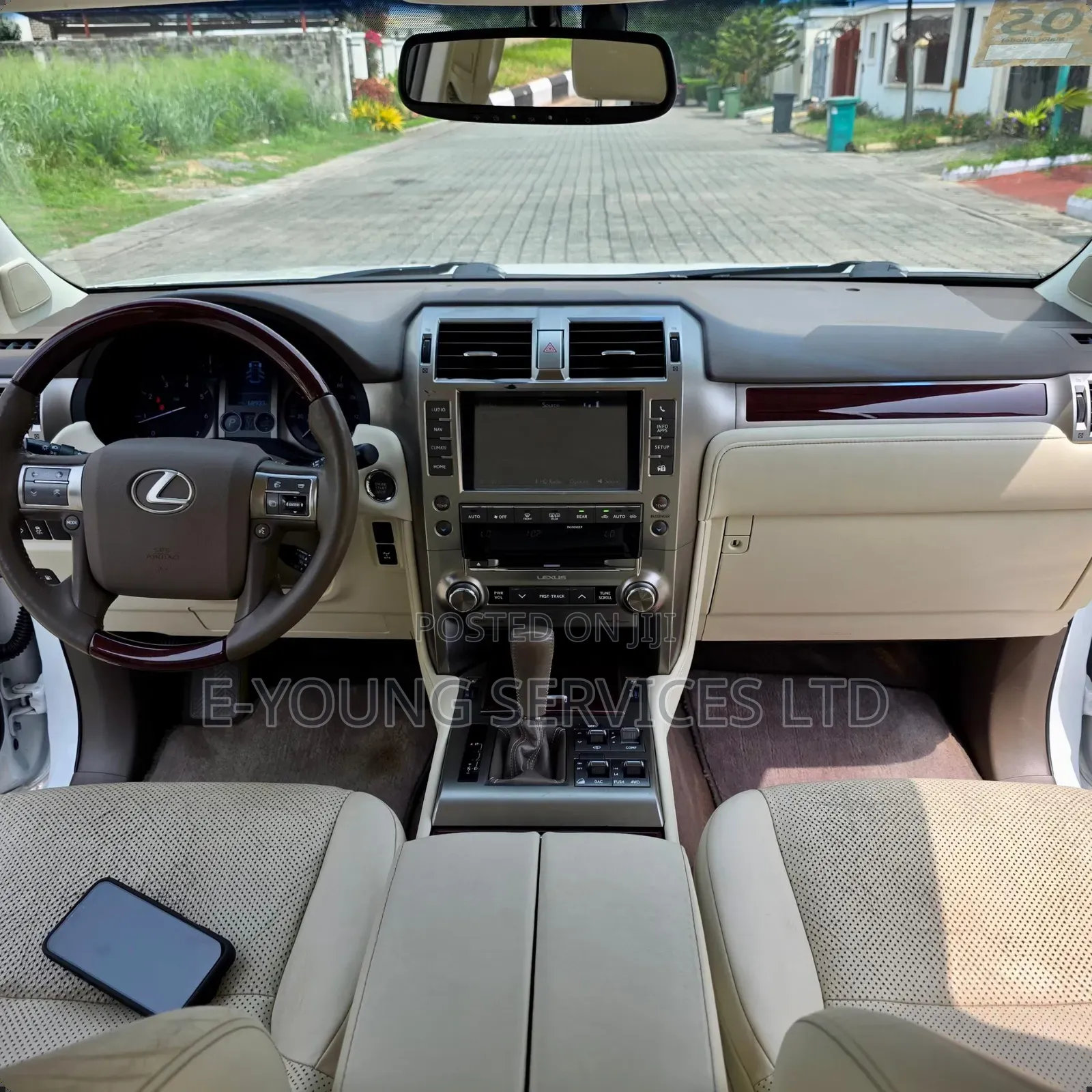 Lexus GX 460 Luxury 2015 White