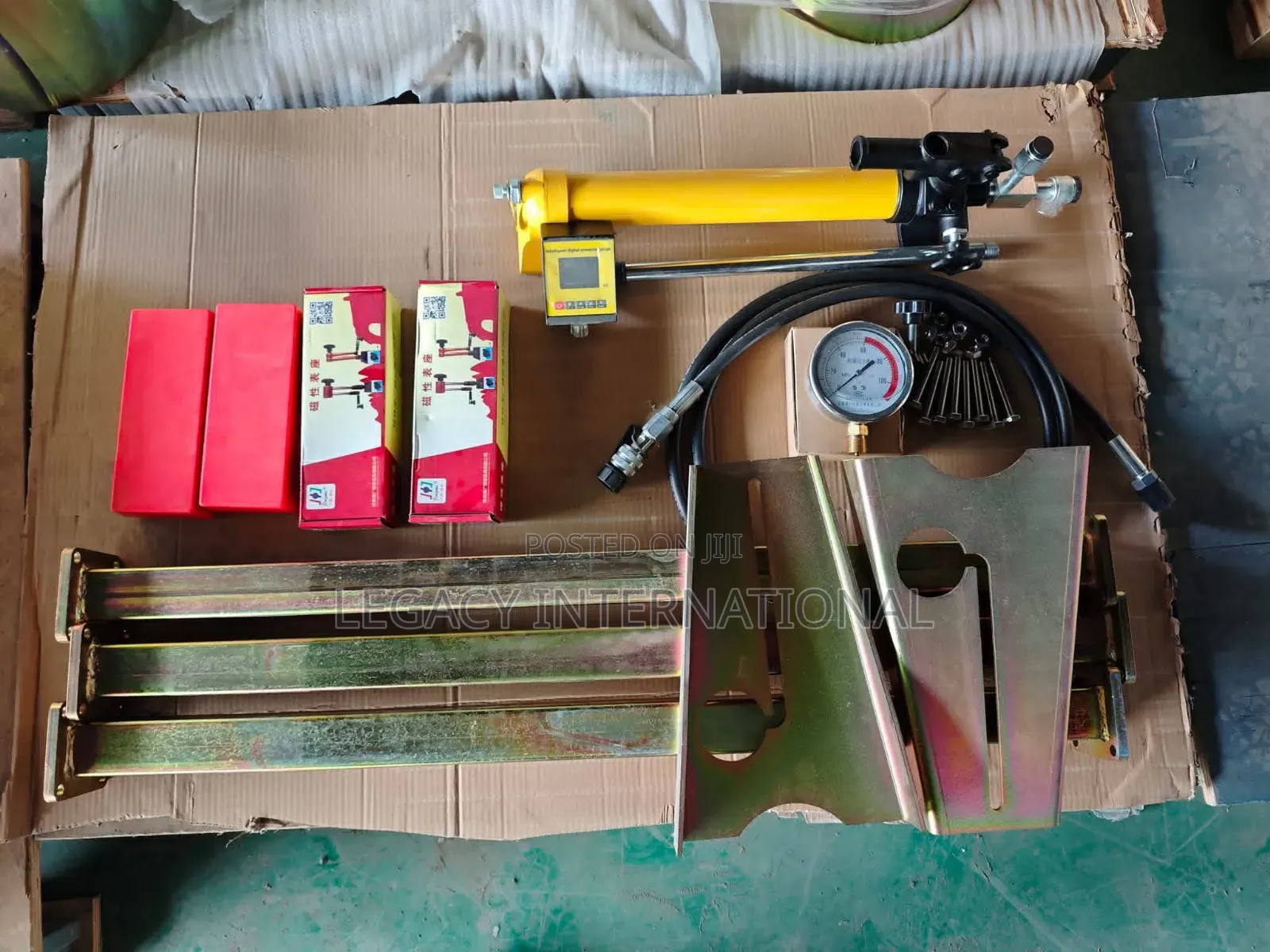 Plate Load Testing Machine