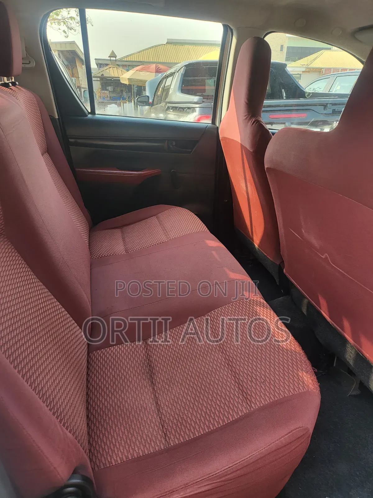 Toyota Hilux 2018 White