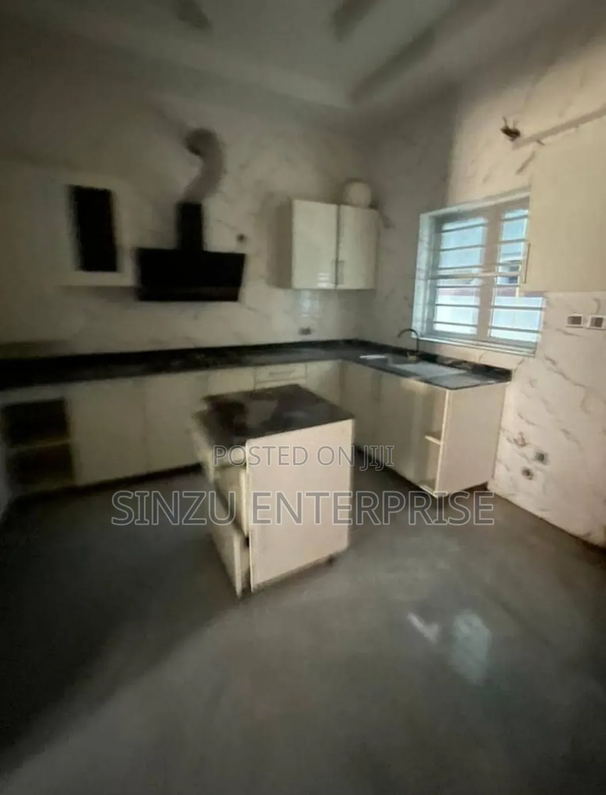 Studio Apartment in Orchid, Chevron for rent