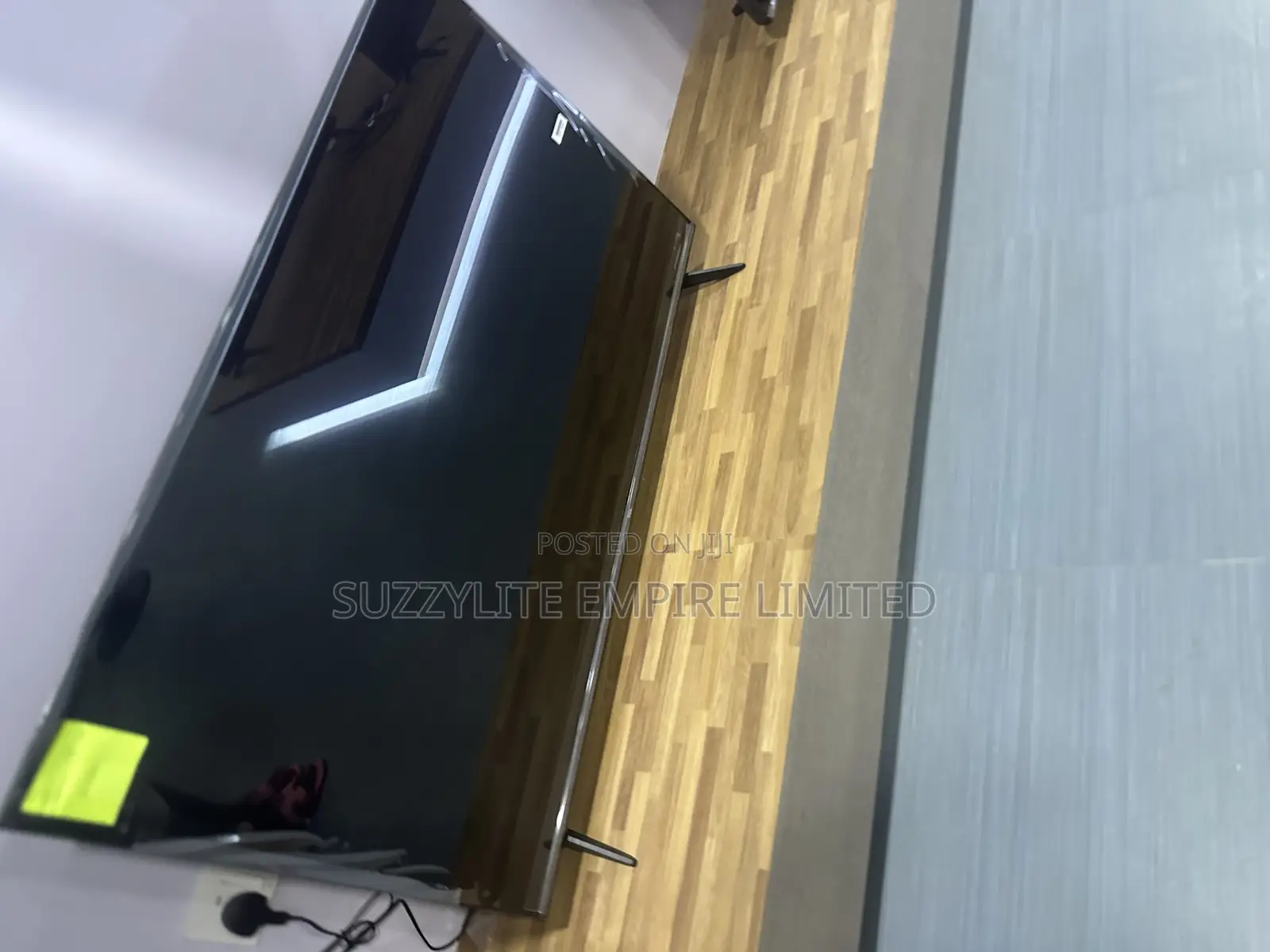 Tcl 50 Inches Smart Television