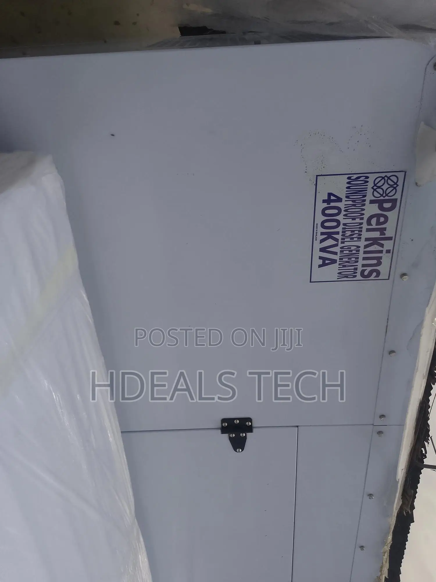 Perkins 400kva Soundproof Generator – Low Noise, High Performance