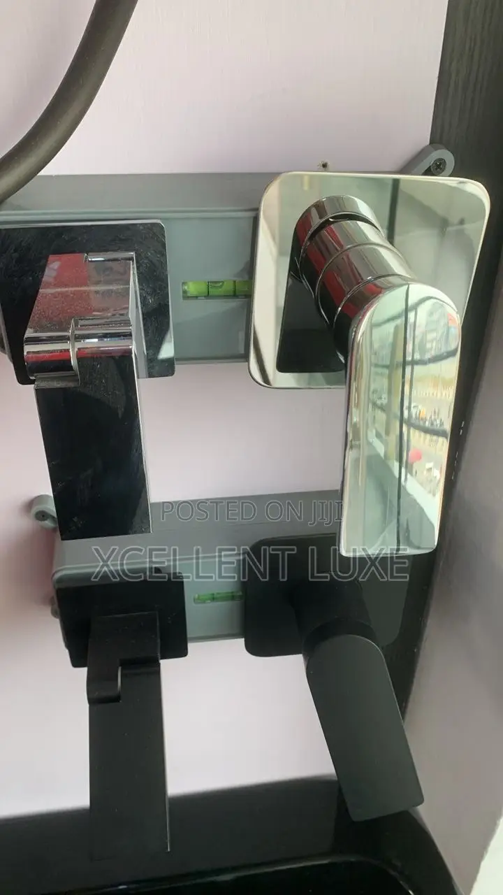Conduit Basin Mixer Tap With A Flexible And Lift Up Tap
