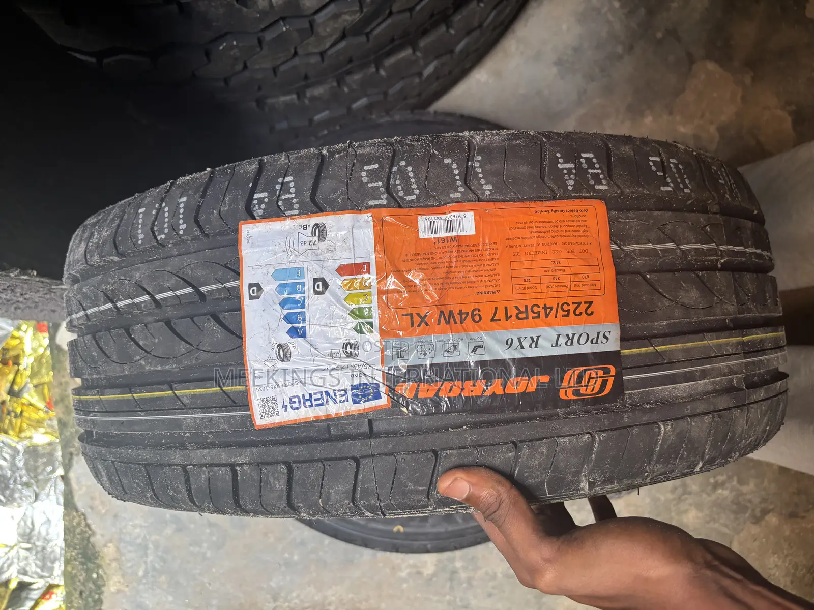 Brand New 225/45r17 Joyroad Tyre Available With Warranty