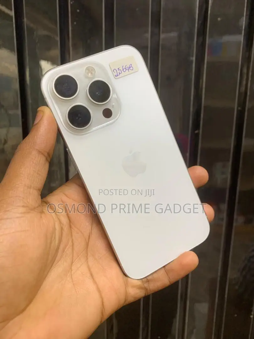 Apple iPhone 15 Pro 256 GB White