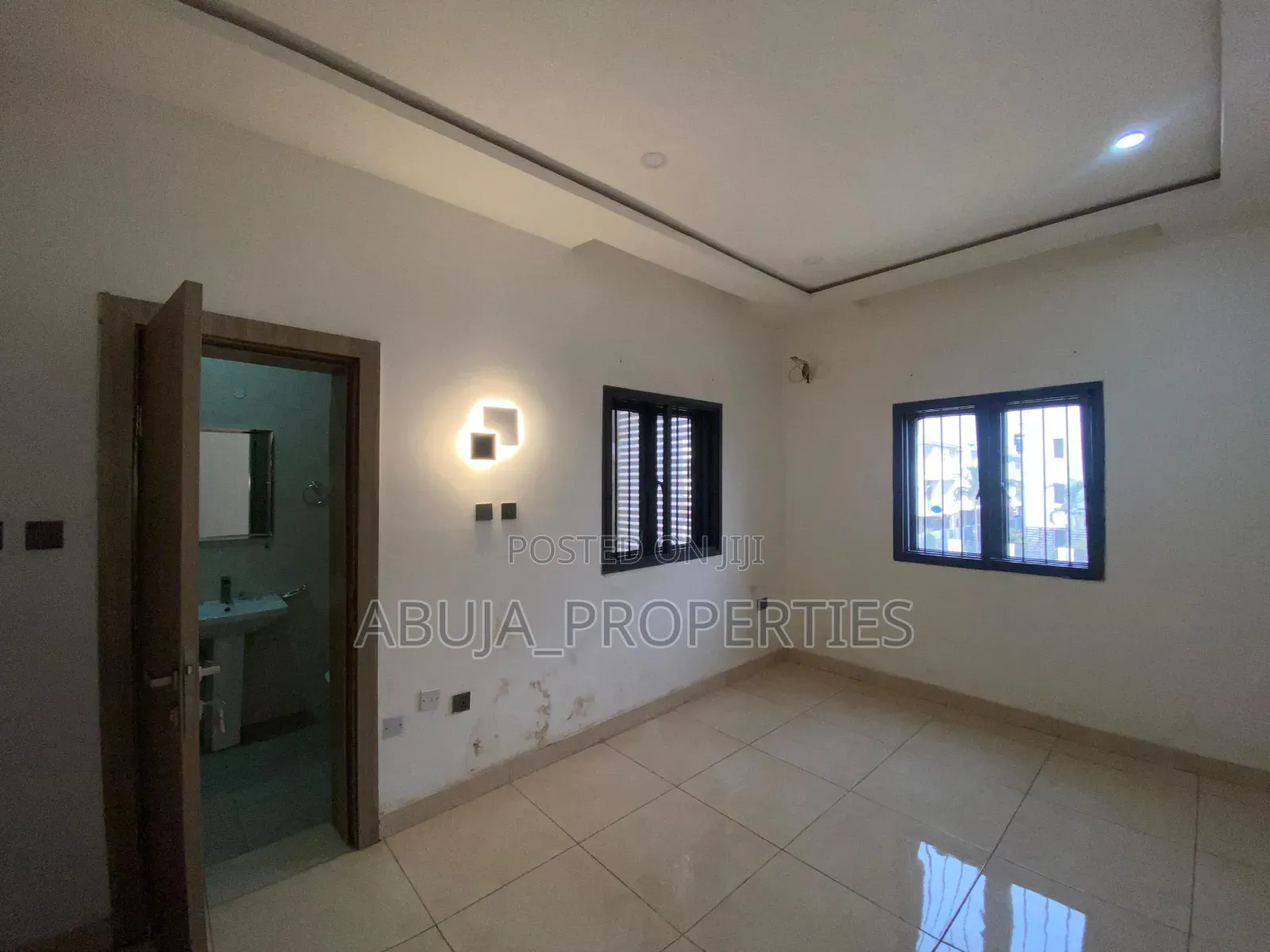 3bdrm Apartment in Jahi for sale
