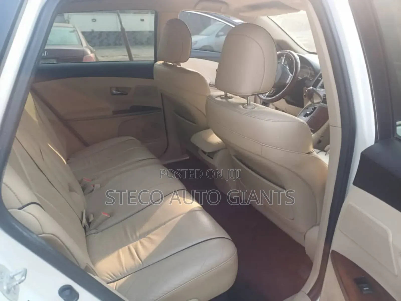 Toyota Venza 2011 White