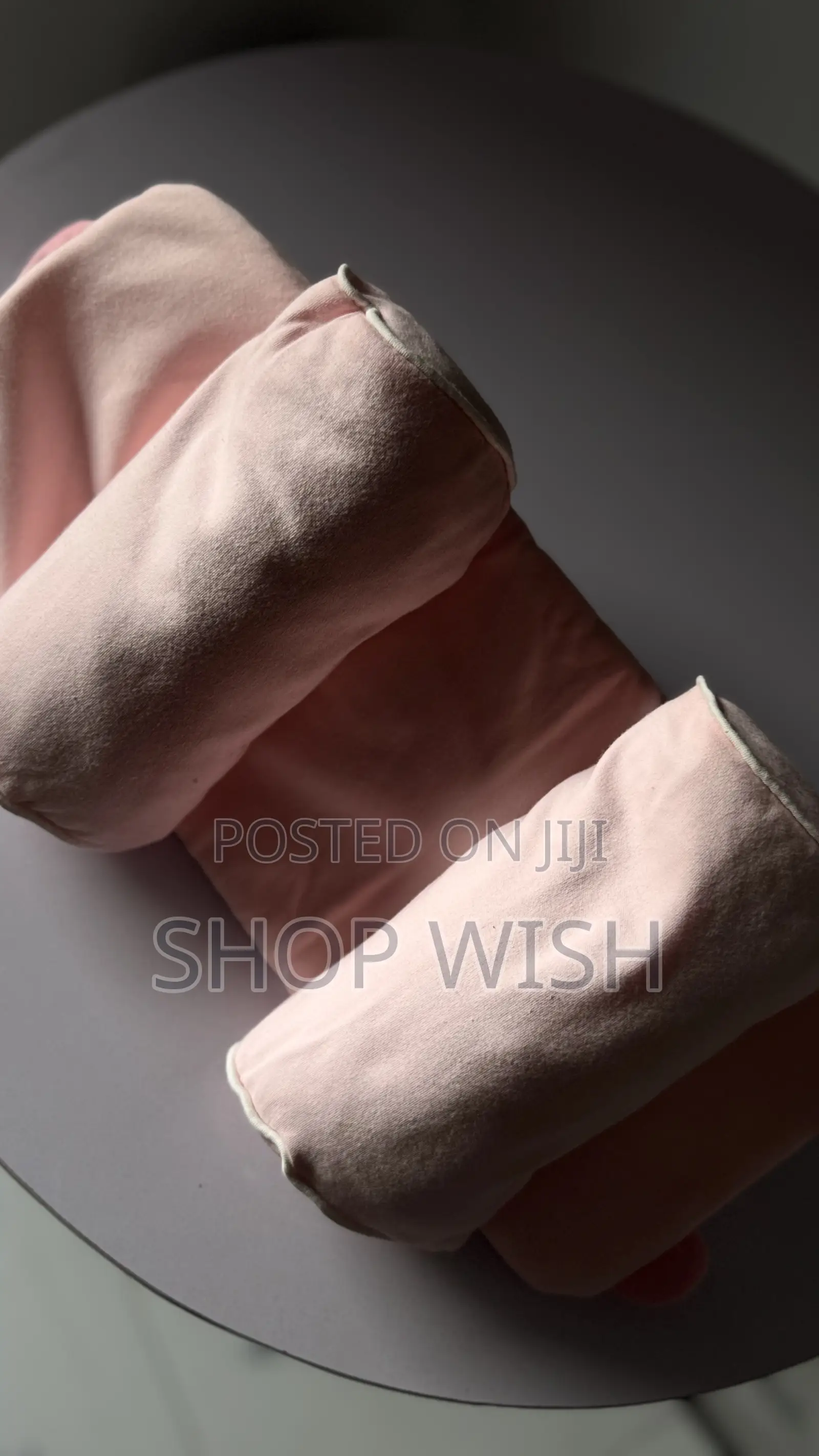 Pillow to Support Premature Babies and Mature Babies Growth