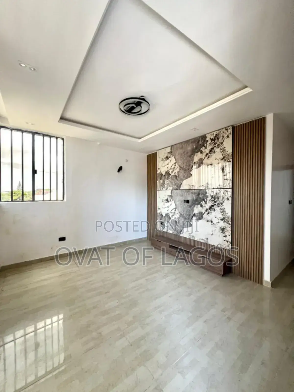 5bdrm Duplex in Lekki Phase 1 for sale