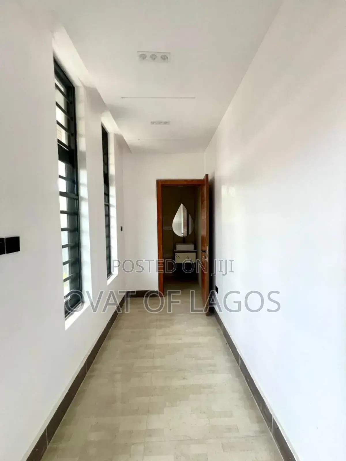 5bdrm Duplex in Lekki Phase 1 for sale