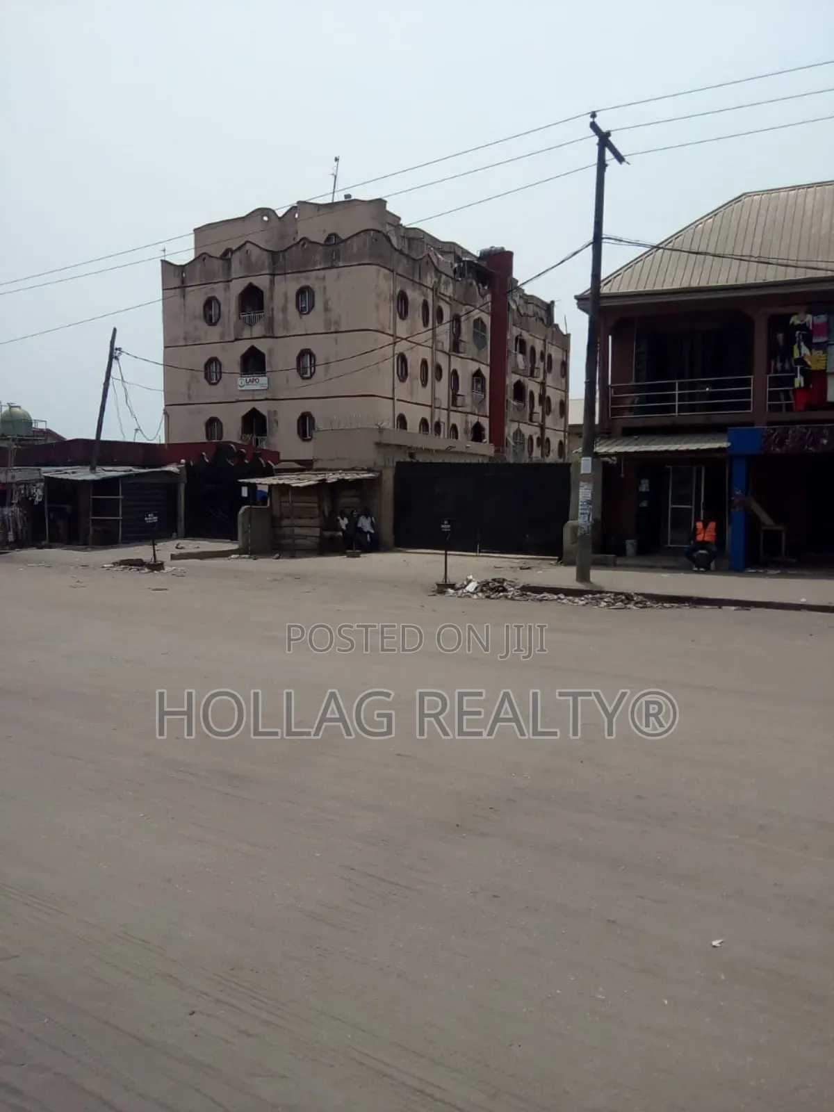 4bdrm Block of Flats in Alaba for sale