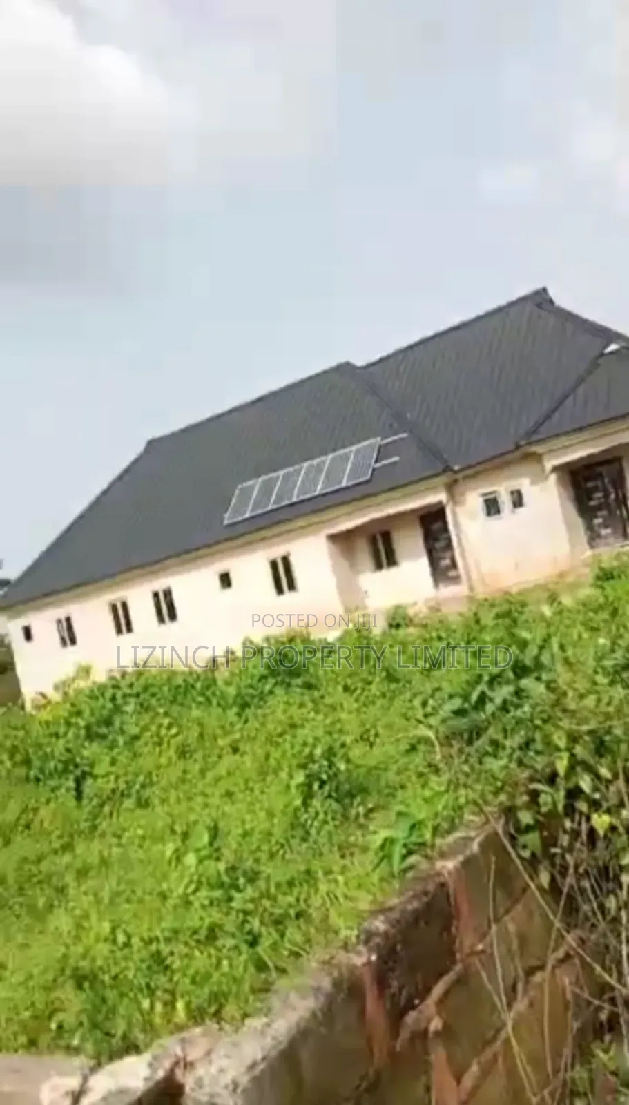 100ft by 100ft Land Available for Sale at Oviogie