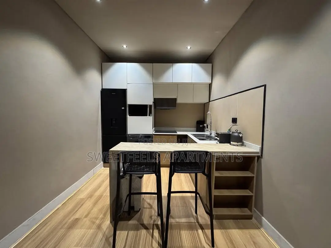 Pent 601: 2 Bedroom Penthouse Loft