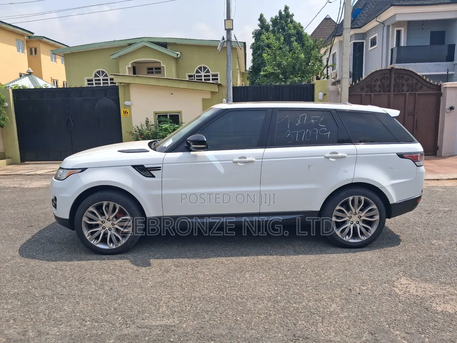 Land Rover Range Rover 3.0L Supercharged 2014 White