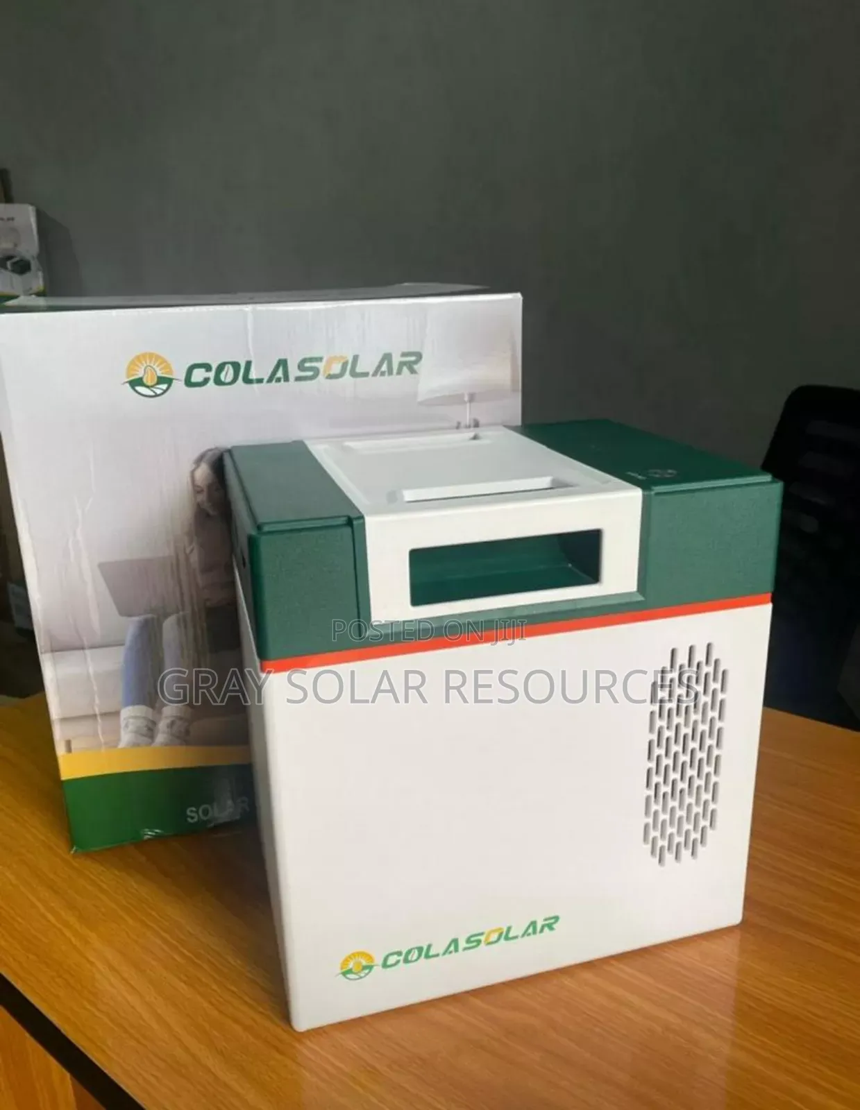 Cola2000 Solar Generator With 1000wh Lithium Battery