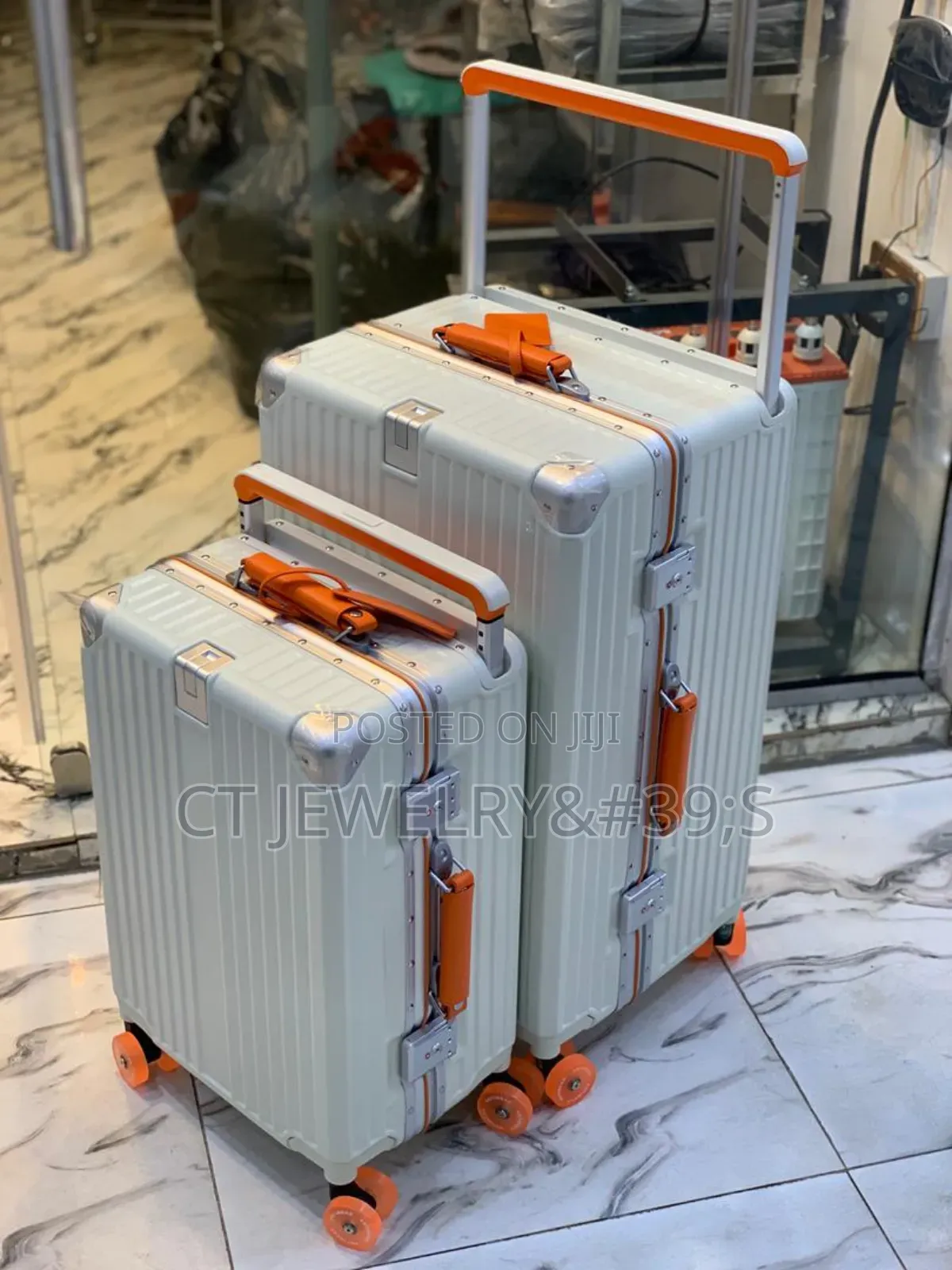 Travel In Style With This Luxury Box 2in1 Medium 24"/Small20" Quality✅