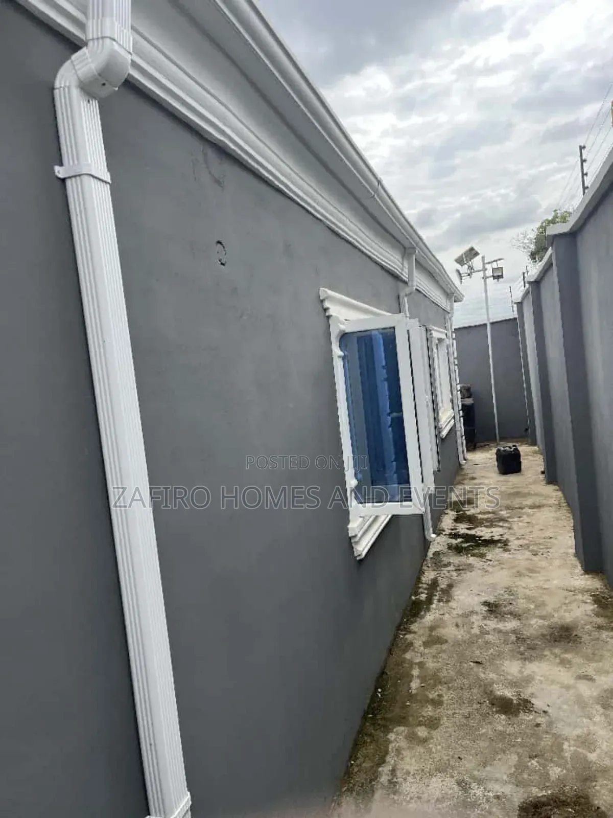 3bdrm Bungalow in Papa Oganla Wire And, Ibadan for sale