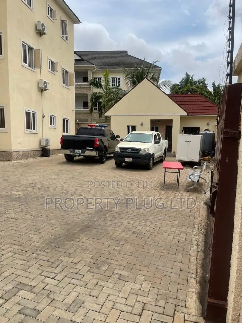 2bdrm Block of Flats in Apo Legislative for rent