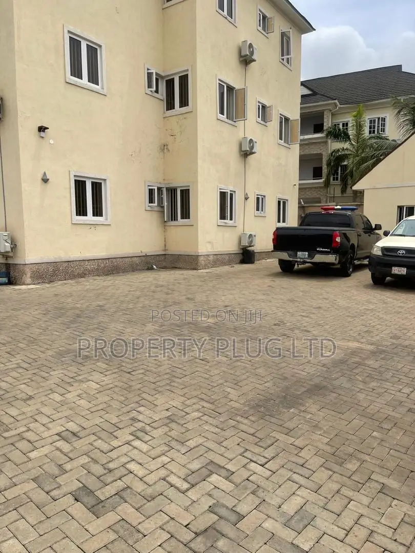 2bdrm Block of Flats in Apo Legislative for rent